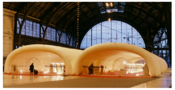 External view of inflatable pavilions, Francia Train Station. Barcelona, diciembre 2003